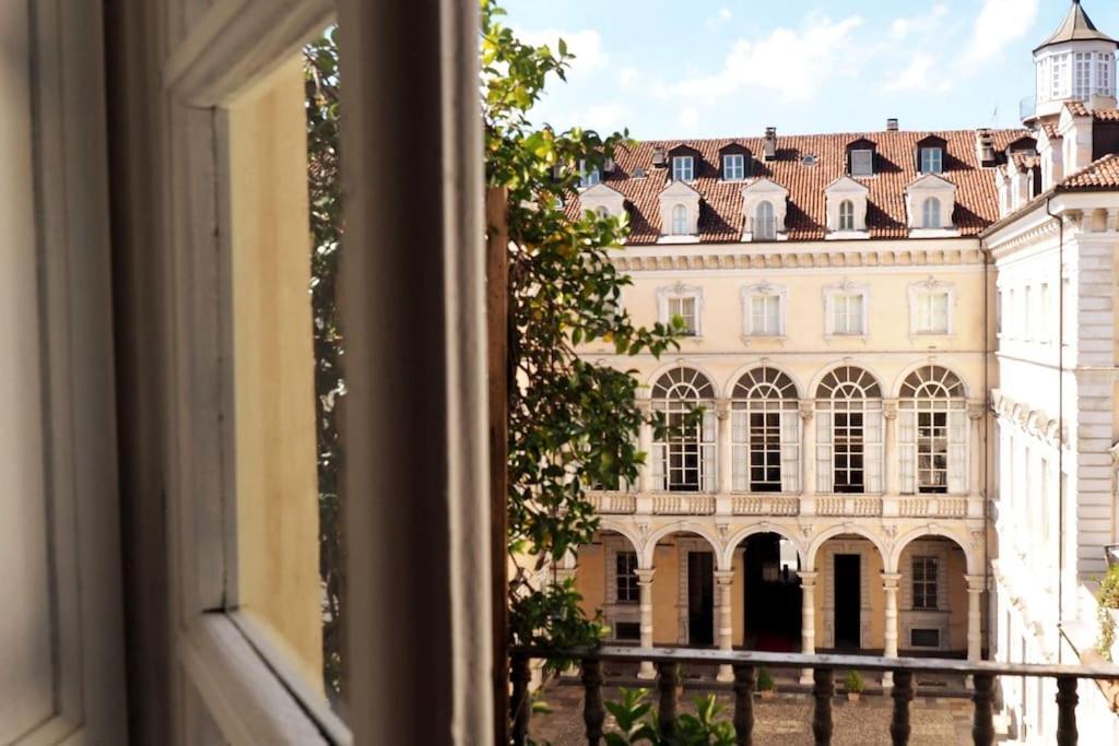 Mister G Home In The Heart Of Turin Exterior photo